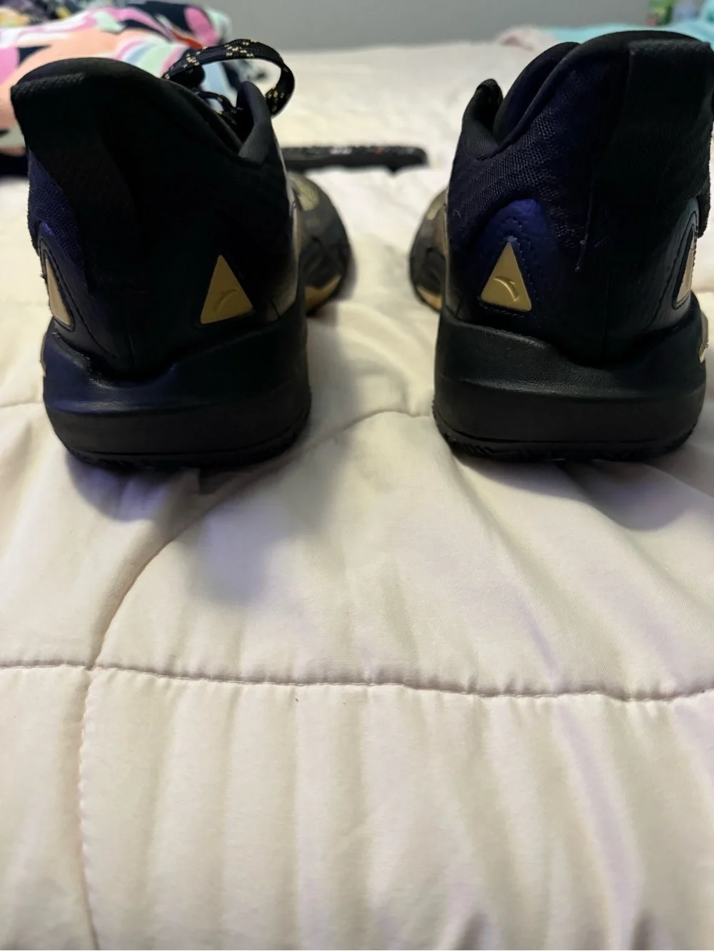 Men's Kyrie Irving 1 Black and Gold Performance Sneakers by
